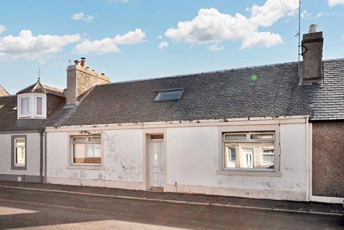 4 Bedroom Terraced House For Sale In Glendoune Street, Girvan, Ayrshire, KA26