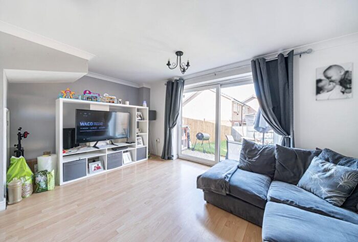 2 Bedroom Terraced House For Sale In Star Lane, Orpington, BR5