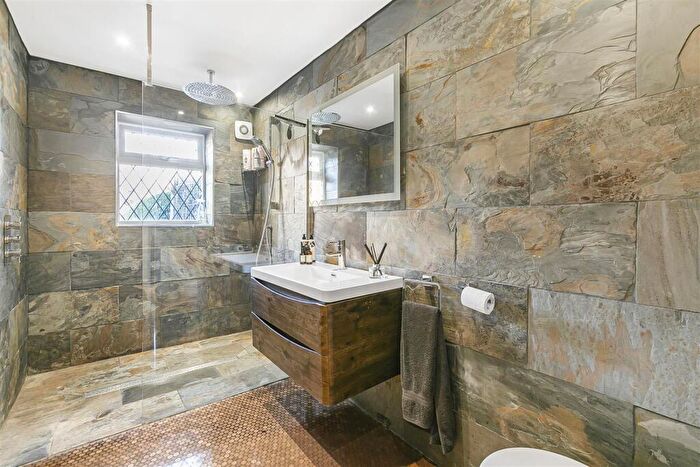 3 Bedroom Terraced House For Sale In Cul-de-sac Location In The Village Of Essendon., AL9