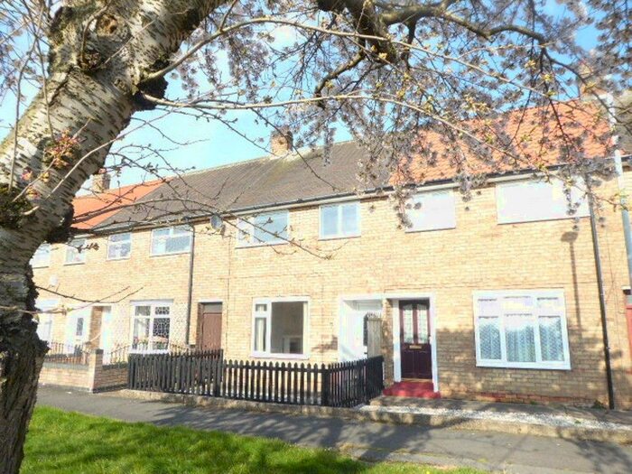 3 Bedroom Terraced House To Rent In Hawes Walk, Bricknell Avenue, Hull, HU5