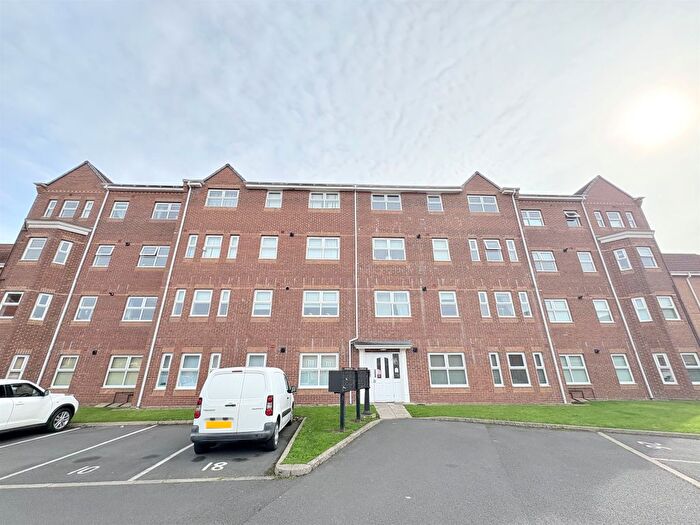 2 Bedroom Flat For Sale In Master Road, Thornaby, Stockton-On-Tees, TS17