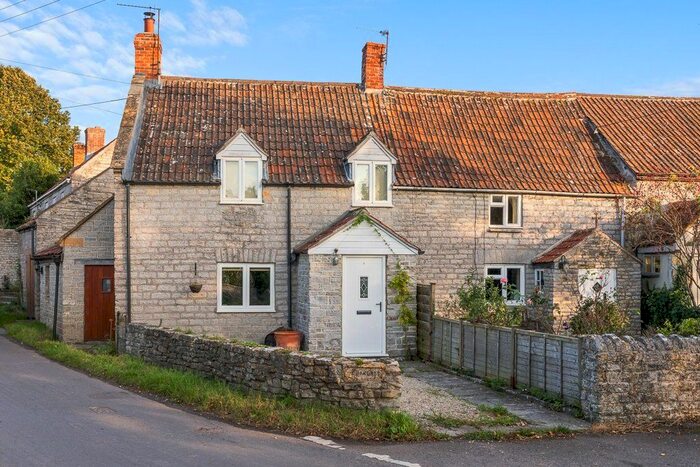 2 Bedroom End Of Terrace House For Sale In Baker Street, Babcary, TA11