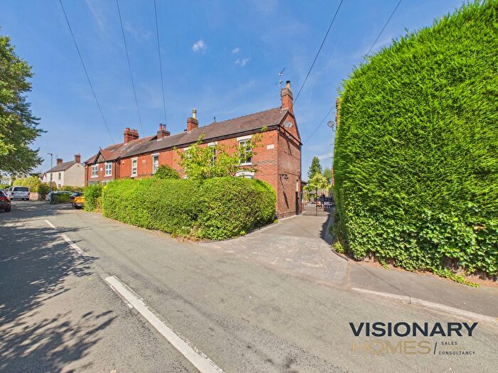 4 Bedroom End Of Terrace House For Sale In Pingle Lane Hammerwich, Hammerwich, Burntwood, Staffordshire, WS7