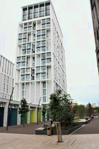 2 Bedroom Flat To Rent In Brogan House, St. Josephs Street, London, SW8