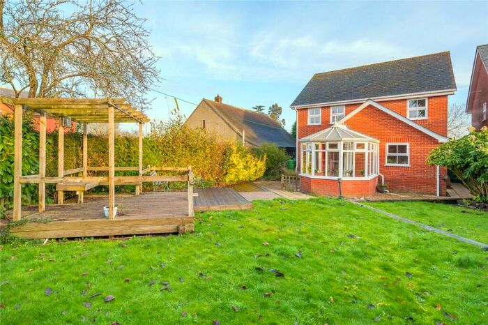 4 Bedroom Detached House To Rent In Terrace Road North, Binfield, Bracknell, Berkshire, RG42