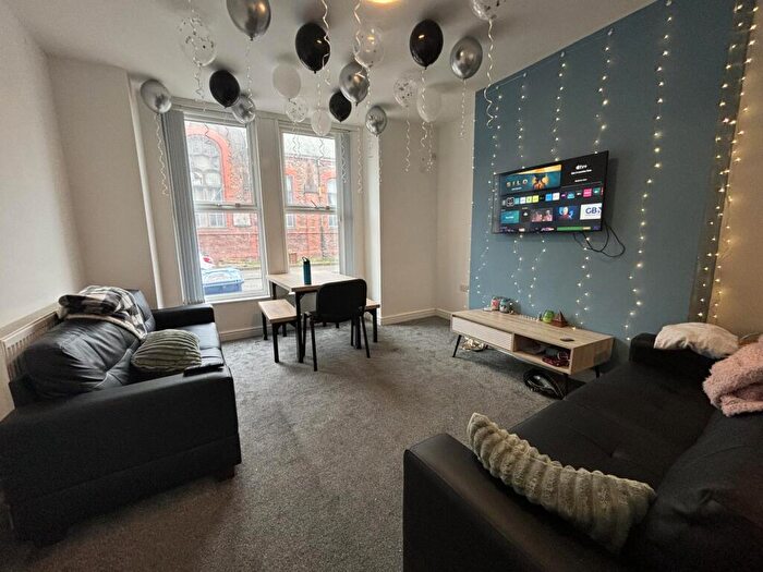 5 Bedroom House To Rent In Garmoyle Road, Liverpool, L15