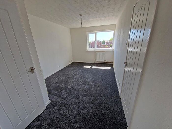 1 Bedroom Flat To Rent In Bramwell Road, Sunderland, SR2