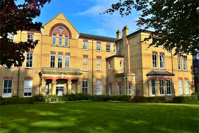 1 Bedroom Flat To Rent In Leavesden Court, Mallard Road, Abbots Langley, Hertfordshire, WD5
