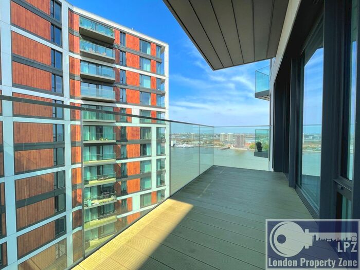 2 Bedroom Flat To Rent In Duke Of Wellington Avenue, Woolwich, SE18