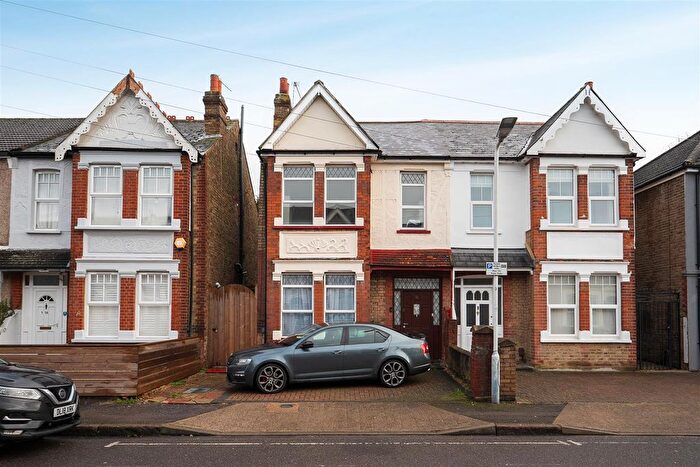 3 Bedroom Semi Detached House For Sale In Brandville Road, West Drayton, UB7
