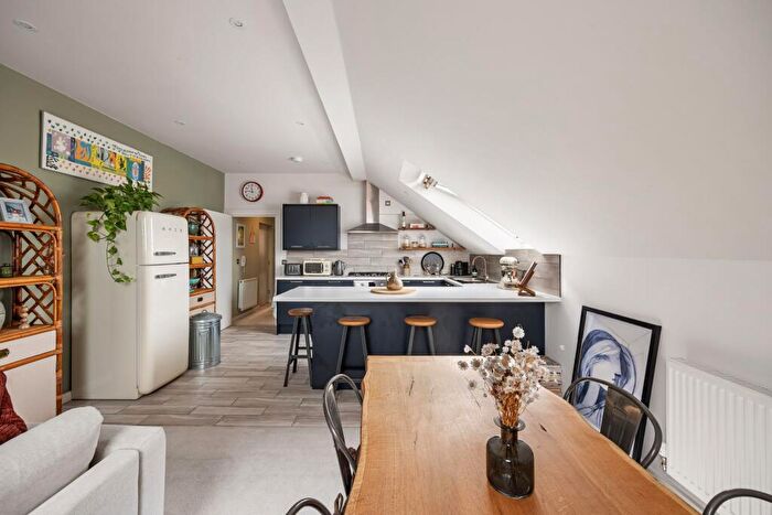 2 Bedroom Flat For Sale In Flat, The Zone, Whiteway Road, Bristol, BS5