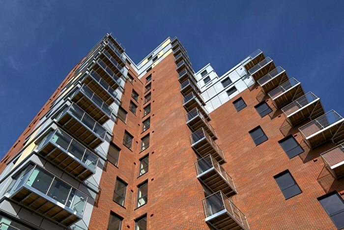 1 Bedroom Flat For Sale In Fairbanks Court, Atlip Road, HA0