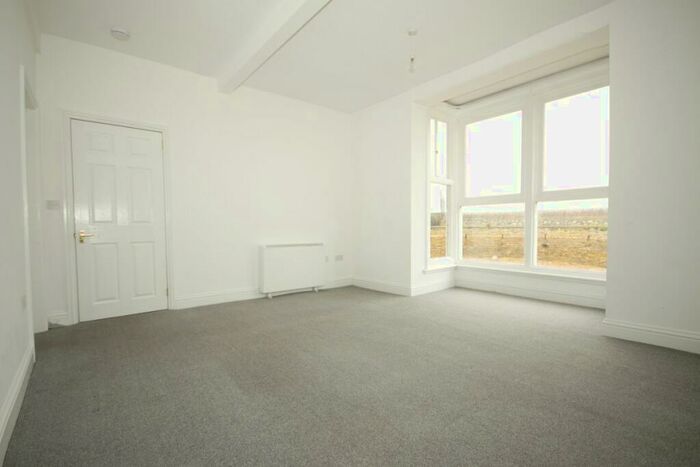 1 Bedroom Apartment To Rent In Rock House Marine Parade, Sheerness, ME12