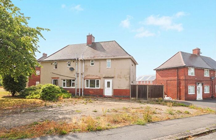 2 Bedroom Semi-Detached House For Sale In Hill Top Road, Old Whittington, S41