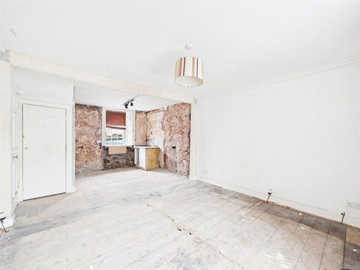 3 Bedroom Apartment For Sale In West Port, Dunbar, East Lothian, EH42