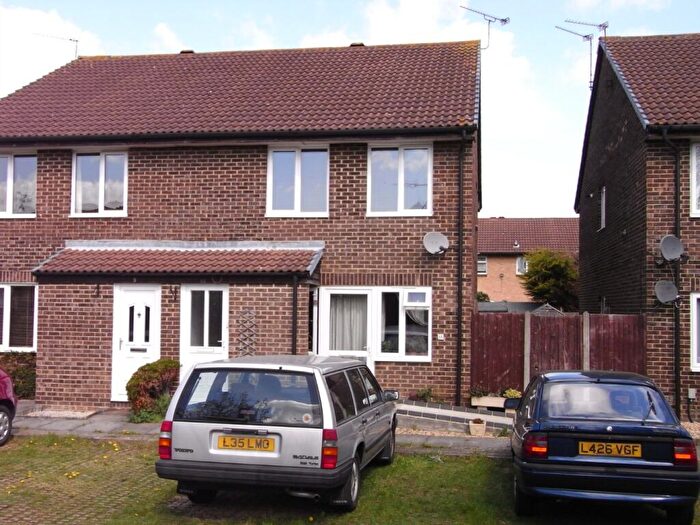 2 Bedroom Maisonette To Rent In Saleby Close, Lower Earley, Reading, RG6