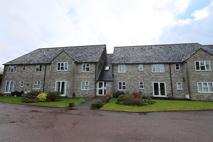 1 Bedroom Flat For Sale In The Poplars, Shortwood Road, Pucklechurch, Bristol, BS16