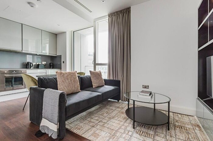 1 Bedroom Apartment To Rent In Harbour Way, London, E14