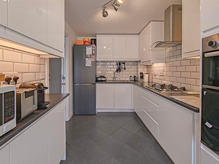 4 Bedroom Detached House For Sale In St. Mary's Close, Seaford, BN25