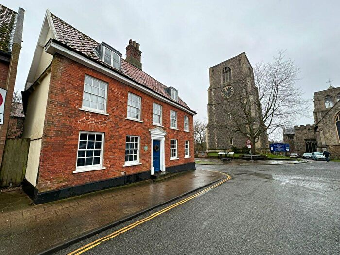 1 Bedroom Apartment For Sale In Old Manor House, Church Street, Dereham, NR19