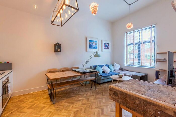 2 Bedroom Flat To Rent In Spa Road, Bermondsey, London, SE16