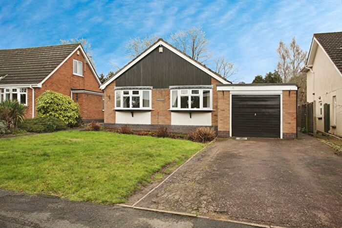 3 Bedroom Detached Bungalow For Sale In Island Close, Hinckley, LE10