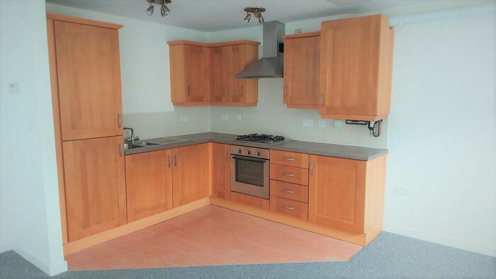 2 Bedroom Flat To Rent In Beeches Bank, Norfolk Park, Sheffield, S2