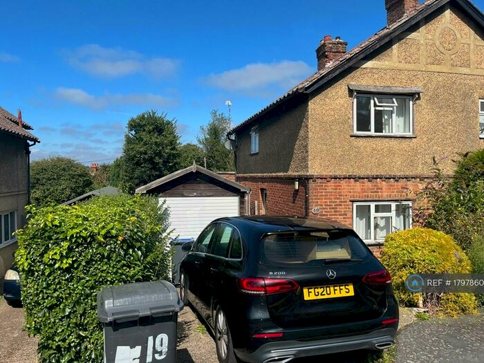 3 Bedroom Semi-Detached House To Rent In Pretoria Road, Canterbury, CT1