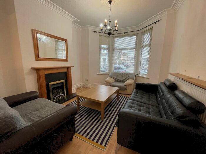 3 Bedroom Terraced House To Rent In Carlisle Street, Splott, CF24