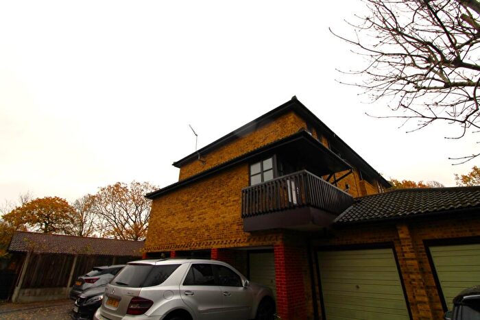 2 Bedroom Flat To Rent In Langdon Hills, Essex, SS16