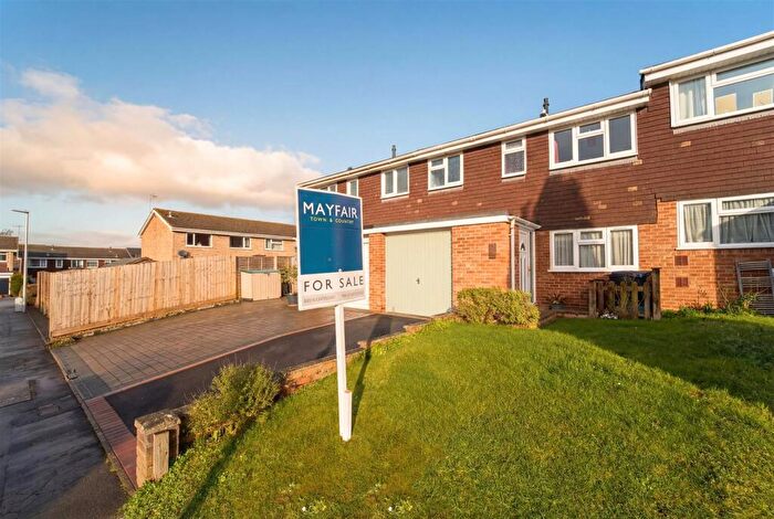 3 Bedroom Terraced House For Sale In Brent Close, Hutton - Great Location!, BS24