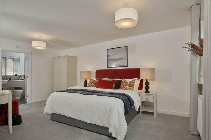 5 Bedroom Detached House For Sale In Tattenhoe Park, Priestley Drive, Milton Keynes, Buckinghamshire, MK4