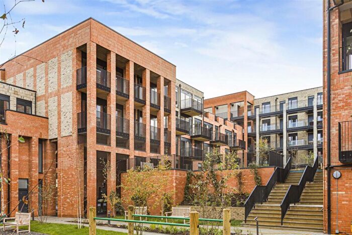1 Bedroom Apartment For Sale In Plot, Edison House, Old Electricity Works, St. Albans, AL1