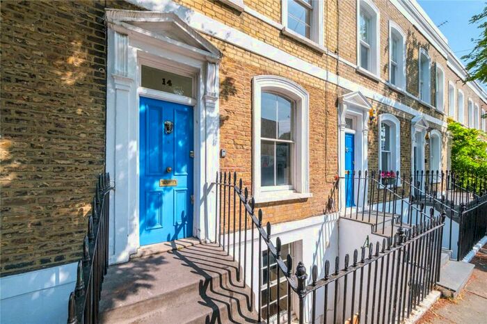 2 Bedroom Terraced House To Rent In St. Paul Street, Islington, N1
