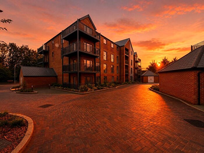 1 Bedroom Flat To Rent In Abbey Wood Road, Kings Hill, West Malling, ME19