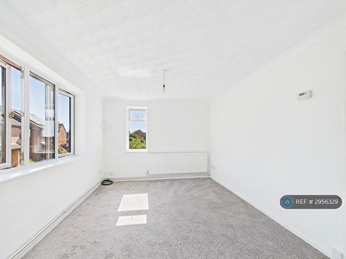 1 Bedroom Flat To Rent In Benslys Drift, Halesworth, IP19