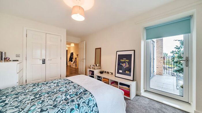 2 Bedroom Flat For Sale In Old Trafford, Manchester, M15