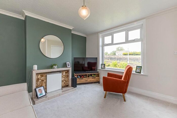 2 Bedroom Terraced House For Sale In Paris, Scholes, Holmfirth, HD9