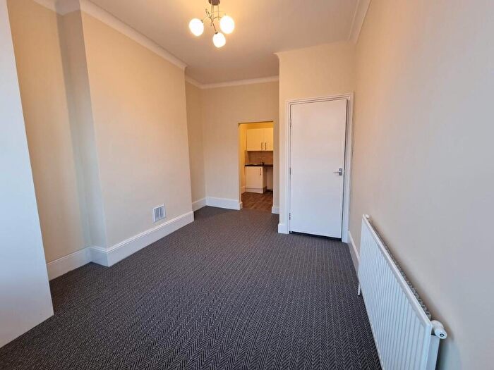 2 Bedroom Flat To Rent In Charlton Church Lane, London, SE7