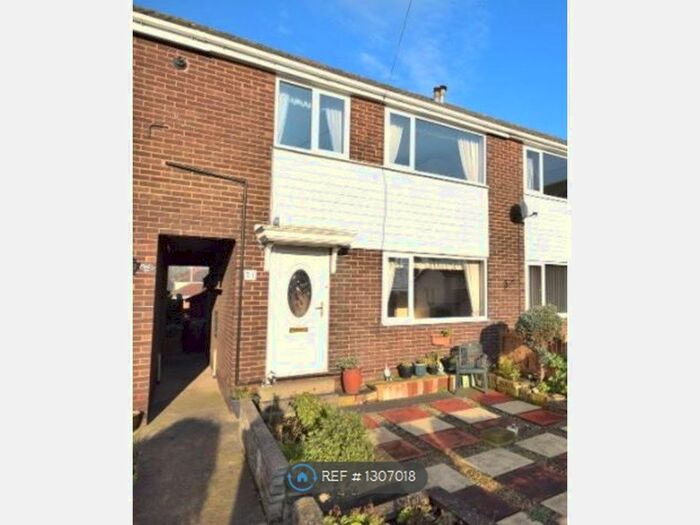 3 Bedroom Terraced House To Rent In Westgate Court, Lofthouse, Wakefield WF3