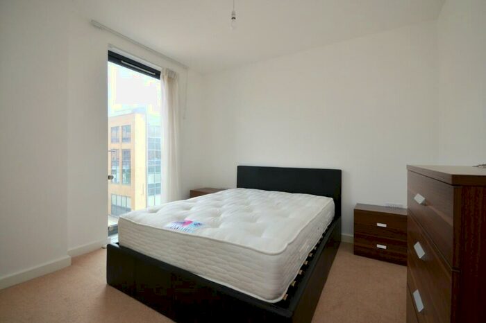 1 Bedroom Apartment To Rent In Canons Way, Bristol, BS1