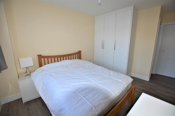 1 Bedroom Flat To Rent In London Road, Thornton Heath, CR7