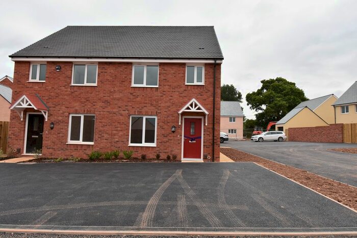 3 Bedroom End Of Terrace House To Rent In Barton Close, Cranbrook, Exeter, EX5