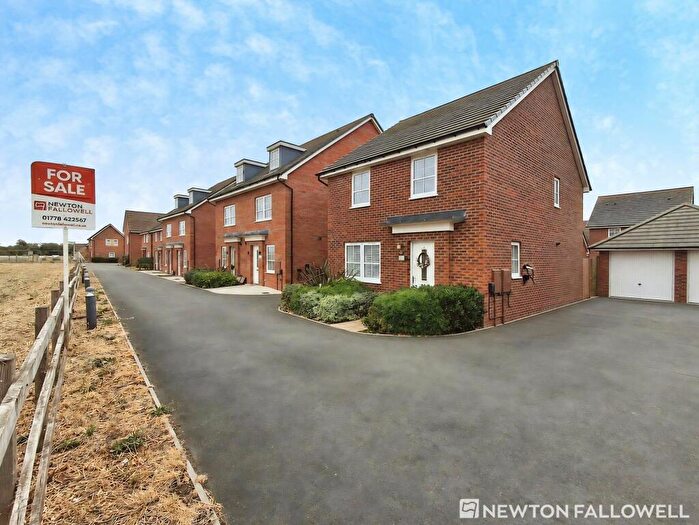4 Bedroom Detached House For Sale In Chester Close, Bourne, PE10