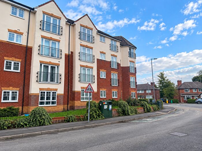 2 Bedroom Flat For Sale In Kilmaine Avenue, Manchester, M9