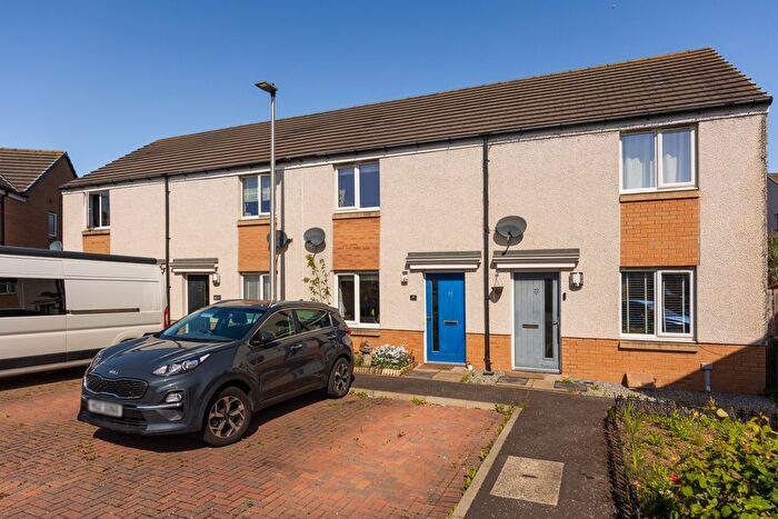 2 Bedroom Terraced House For Sale In Lingerwood Lane, Edinburgh, EH16
