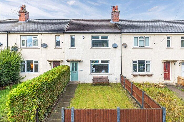 3 Bedroom Terraced House For Sale In Westfield Avenue, Yeadon, Leeds, West Yorkshire, LS19