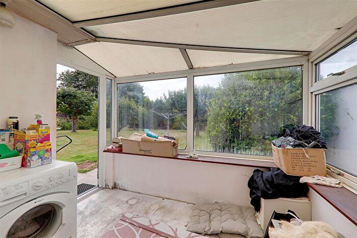 3 Bedroom Detached Bungalow For Sale In Glynde Avenue, Goring-By-Sea, Worthing, BN12