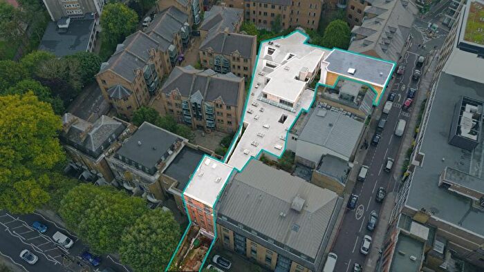 House For Sale In City Road, - Wakley Street, London, EC1V