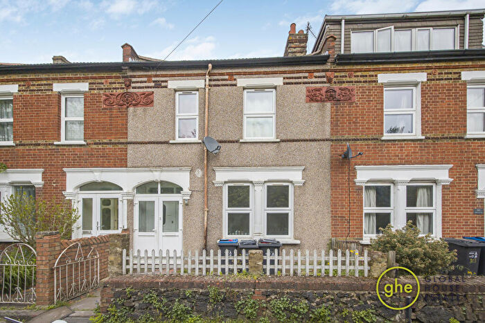 3 Bedroom Terraced House For Sale In Commonside East, Mitcham Common, Croydon, CR4